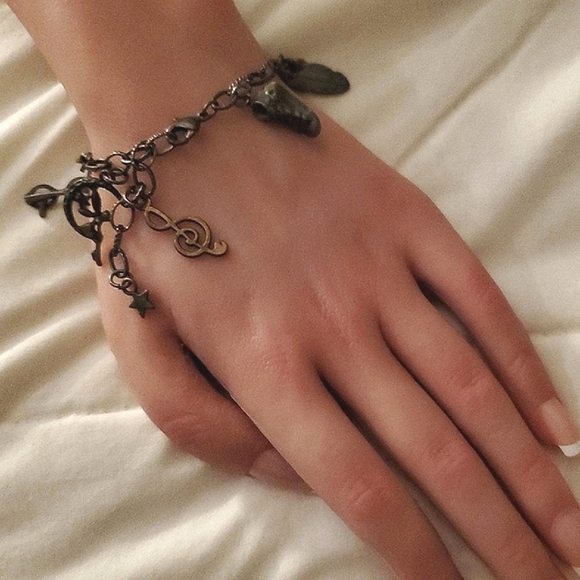 Rustic Charm Bracelet - Picture 2 of 4